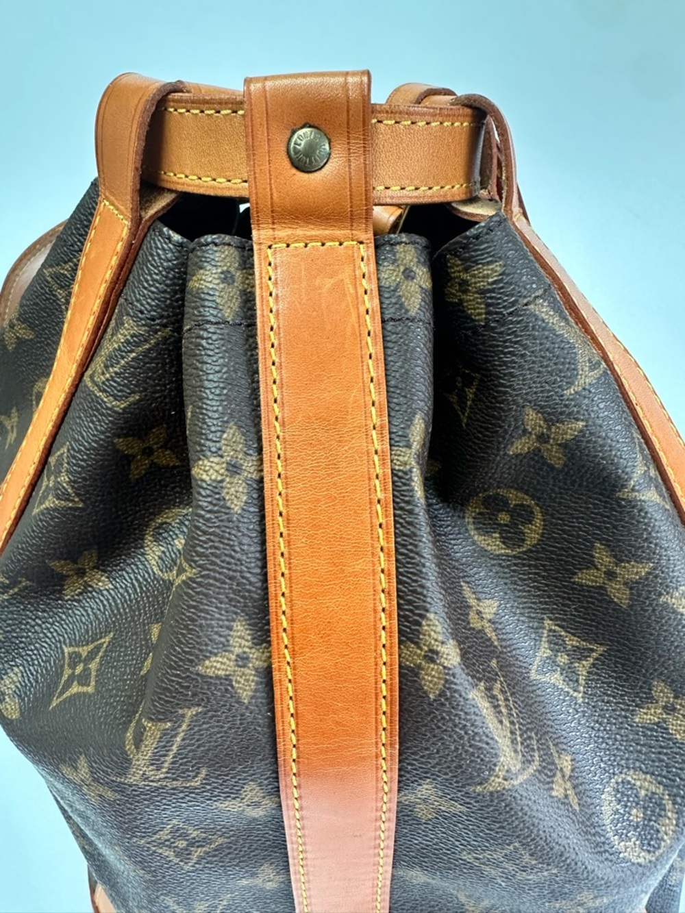 Louis Vuitton LV Brown GM Monogram Travel Duffel Backpack Cabin Friendly France - Picture 13 of 16